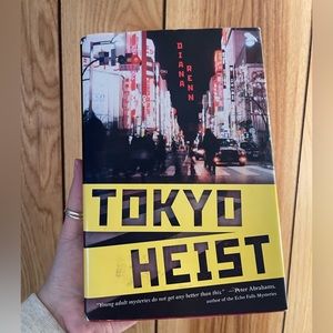 Tokyo Heist by Diana Renn